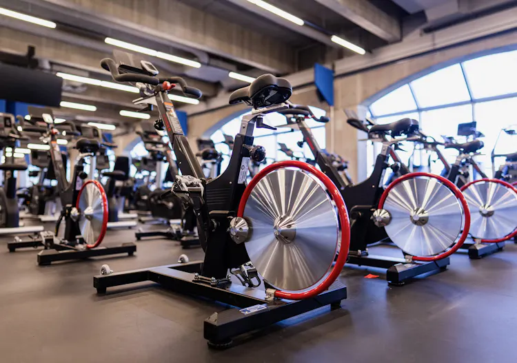 Zone d'entrainement cardiovasculaire - Salle d'entrainement du CEPSUM